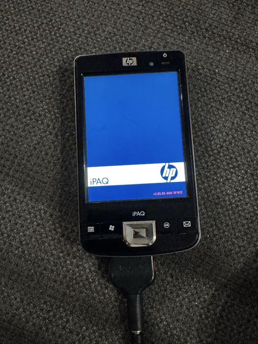Джобен компютър HP iPAQ