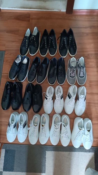 Продам турецкие кроссовки