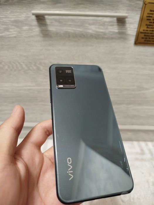 Vivo y 33s sotiladi