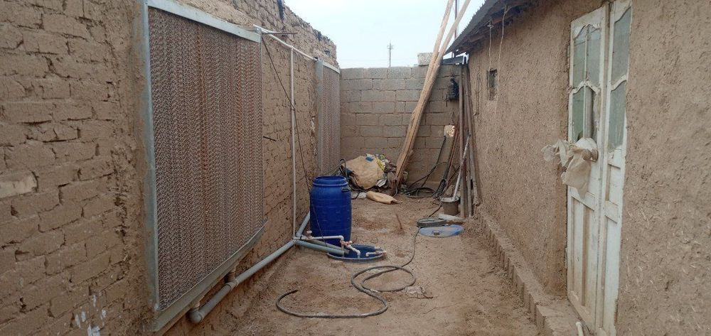 1- gektar yerda joylashgan 5000talik tovuqxona VA Biznes joy