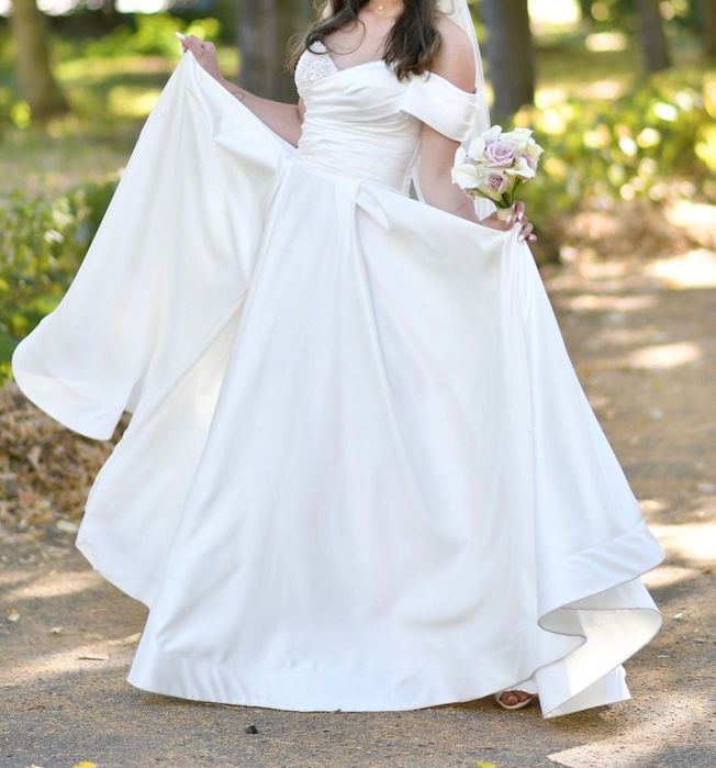 Rochie de mireasă, A-Line