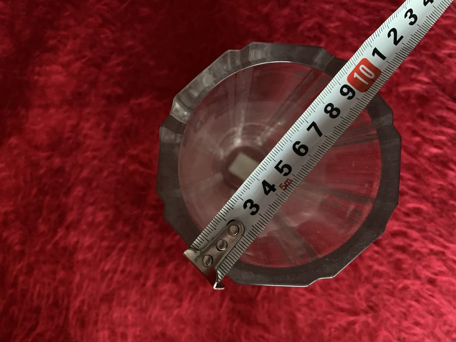 3 различни стъклени/кристални вази, чаши и сервизи/комплекти