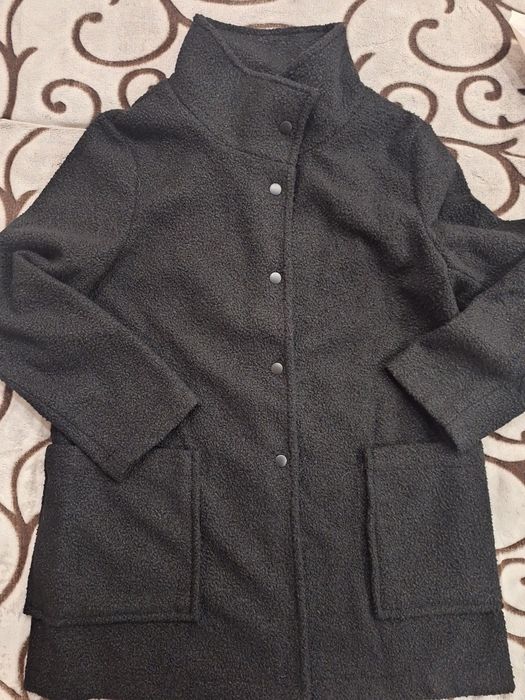 Дамско буклено палте за 30лв