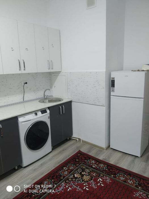 Uy sotiladi juda guzal holatda