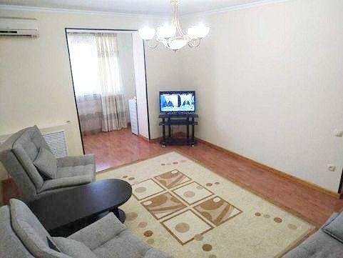 1 в 2 Метро Космонавтов ЦУМ Ц7 Тараса Шевченко