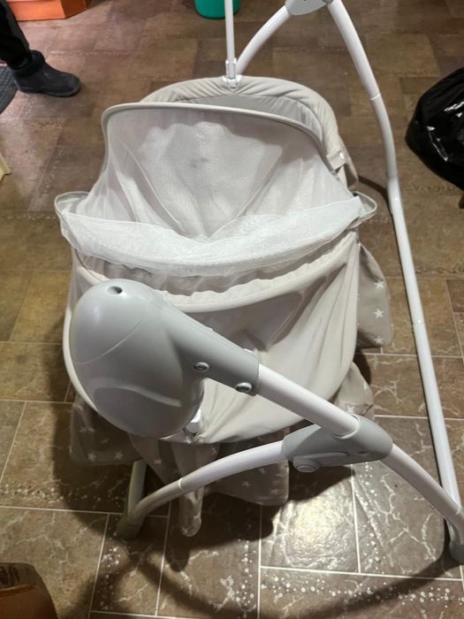 Шезлонг детский продам