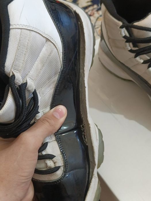 Air Jordan 11 concord