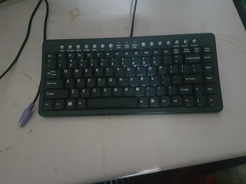tastaturi chery , logitec