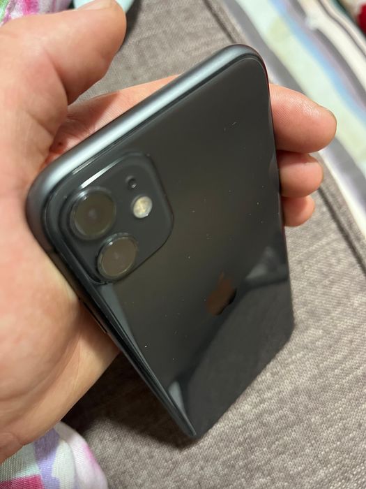 Продам айфон 11 в отличном сост