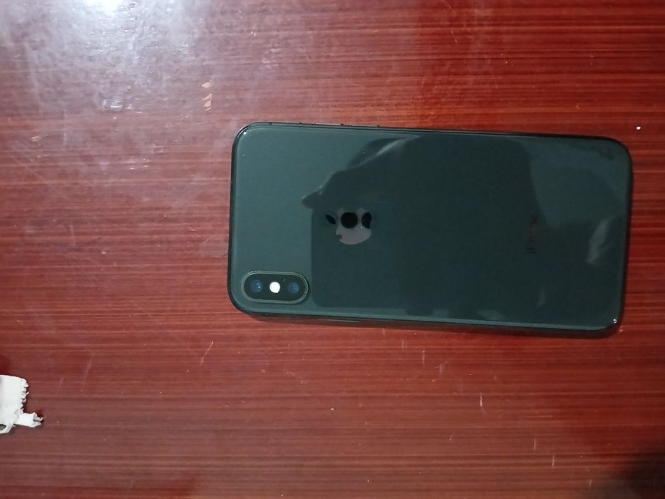 Iphone X 128 GB B/U sotiladi srochni 750