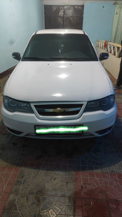 NEXIA 2  avtomobili sotiladi.