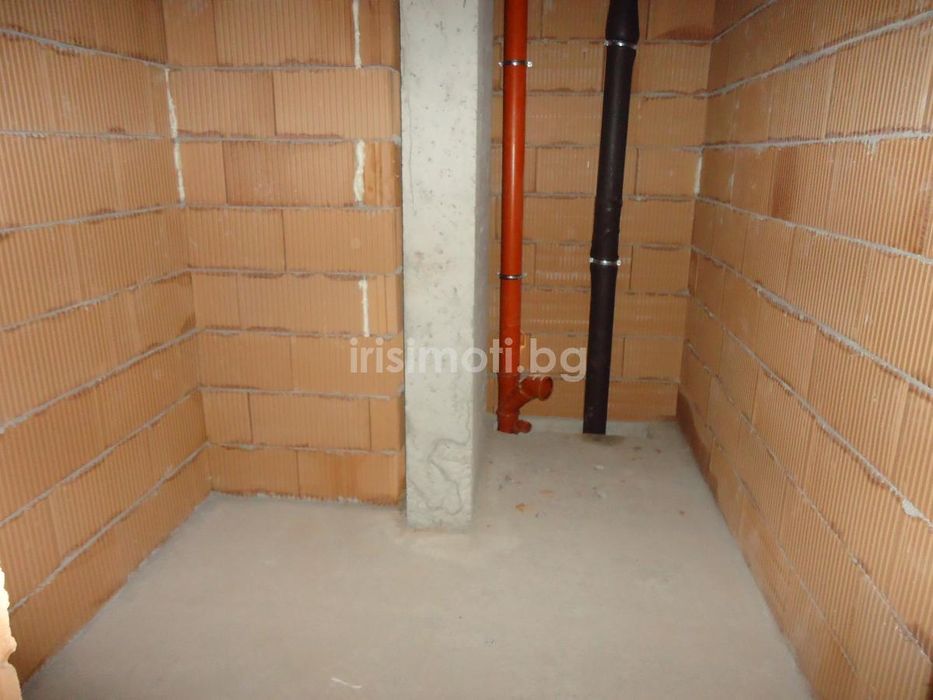 Продава тристаен, €167800, 102кв.м. в Люлин 6