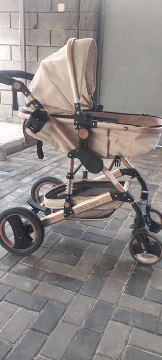 Продам детскую  коляску