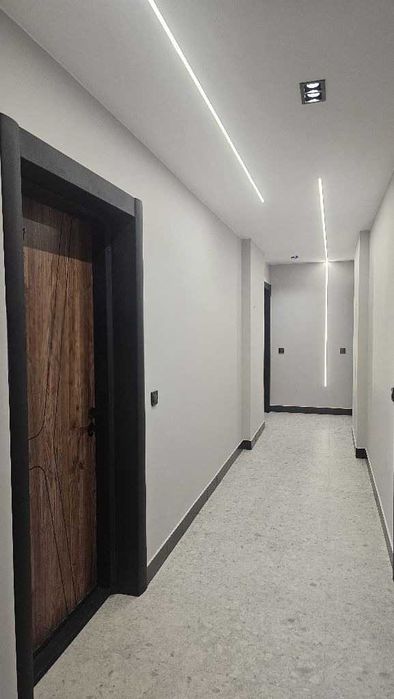 Дава се под наем Тристаен апартамент в София, Студентски град - 105 кв.м за 1000 € - Снимка #6