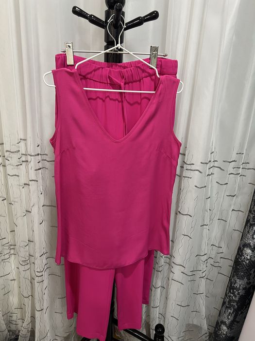 Malinoviy randagi dvoyka, zamonaviy hamda yorqin rangda