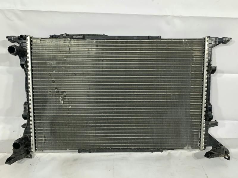 Radiator apa Audi Q5 (2008-2012) [8R] 2.0 tdi 177 cp; 1.8 tfsi CGLB 8K0121251R