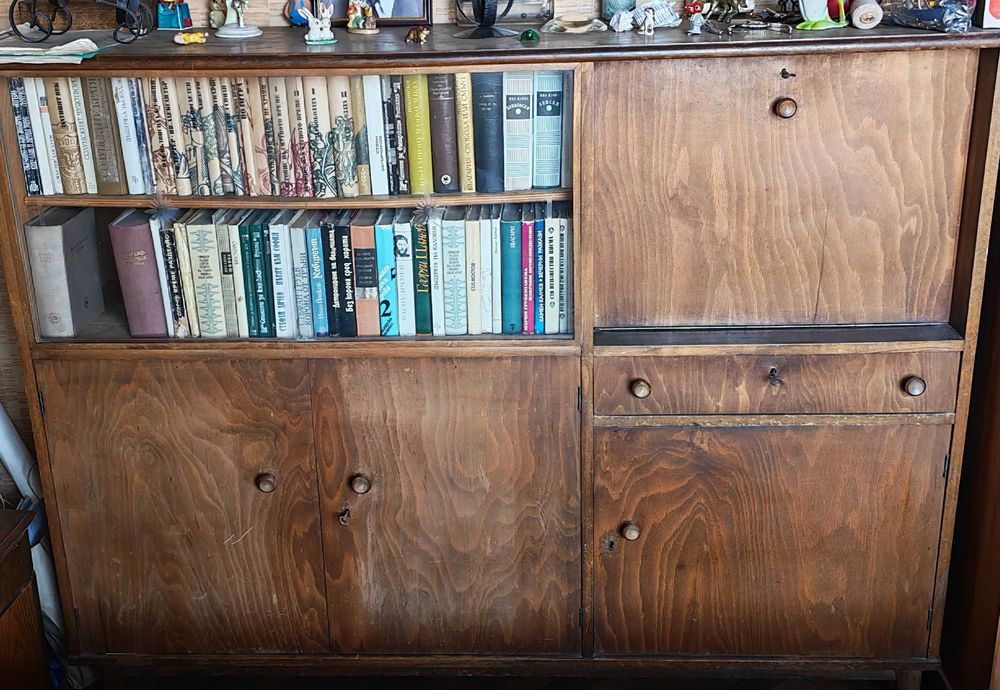 Холни модулни секции, библиотеки