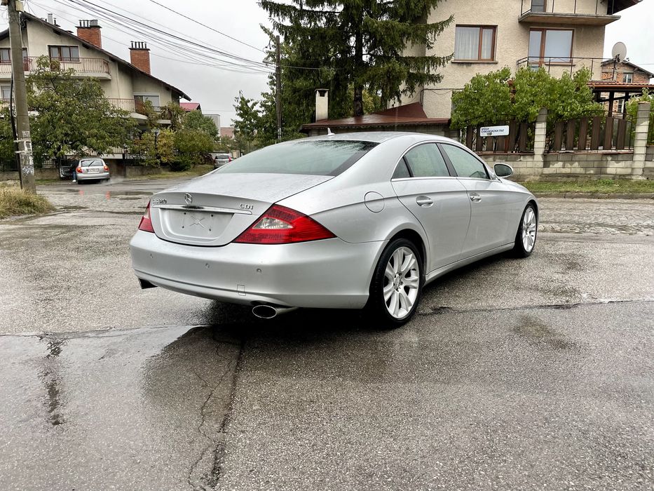 На ЧАСТИ Mercedes CLS 320 CDI W219 2007г OM 642 Xenon въздух