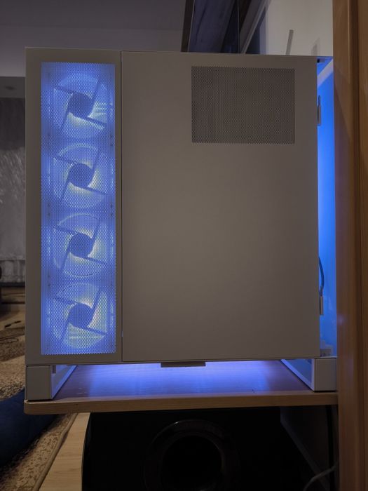 Carcasa Phanteks NV7 Full Tower + suport vertical GPU