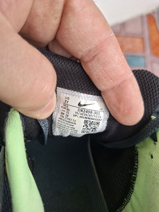 Бутонки Adidas Nemezis и маратонки Nike