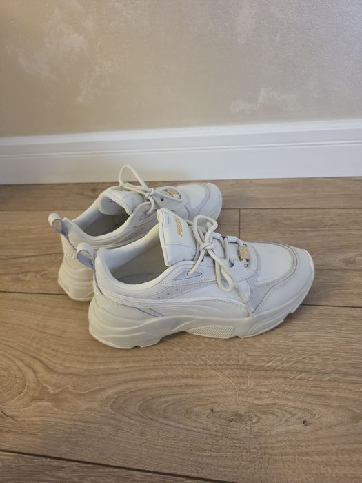 Adidasi Puma 38.5