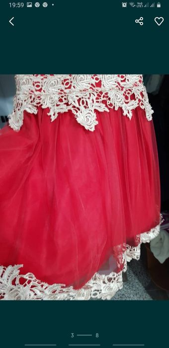 Vand rochie dantela foarte calitativa!