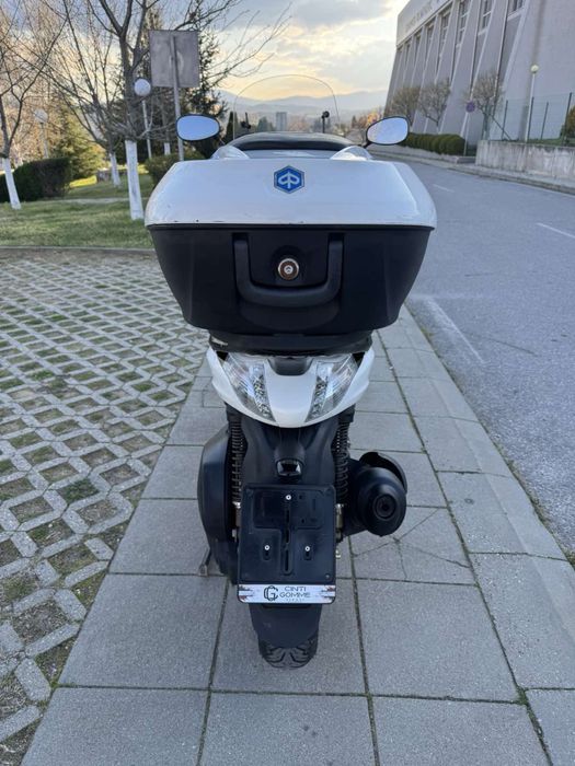 Скутер Piaggio Beverly 350 куб. 2016 г.