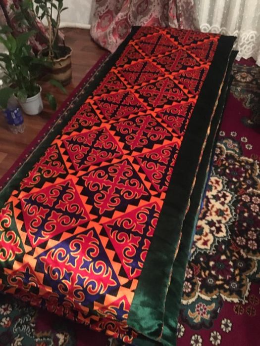 Продам нац. корпешки