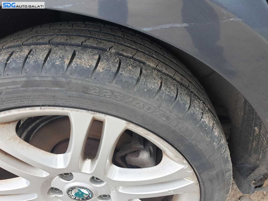 Set 4 Jante Roti Aliaj 225 40 18 R18 5x112 Skoda Superb 1 2002 - 2008 [1157]