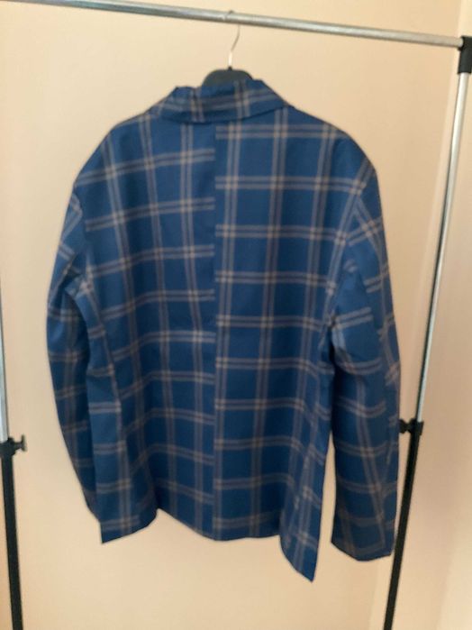 Чисто ново мъжко сако размер М