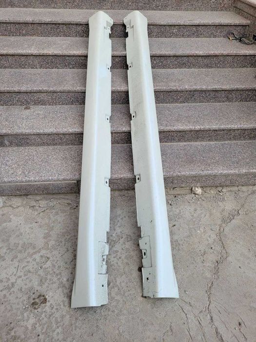 Продаются пластиковые пороги для Эпики