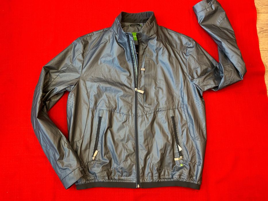 Hugo Boss-оригинално яке 54 хл