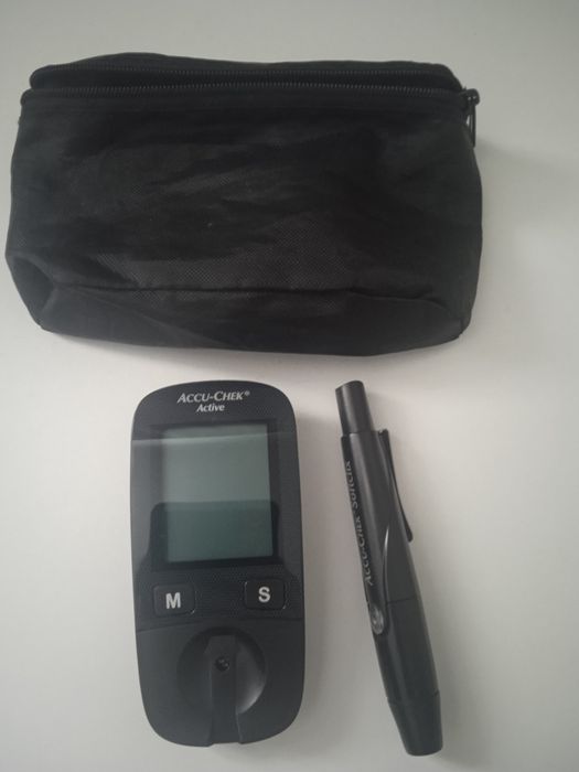 Глюкометр Accu-Chek Active