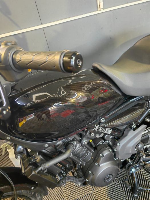 Royal Enfield Guerrilla 450