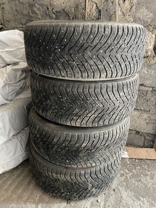 Продам в сборе диски шины зима