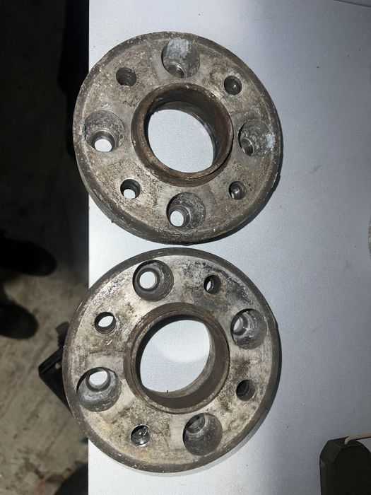 Vand distantiere 4x108 3cm 4cm