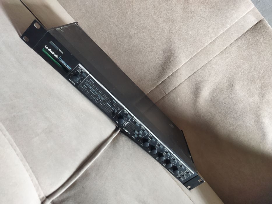 TC Electronic Finalizer — студийный мастеринг-процессор

Продаю ле