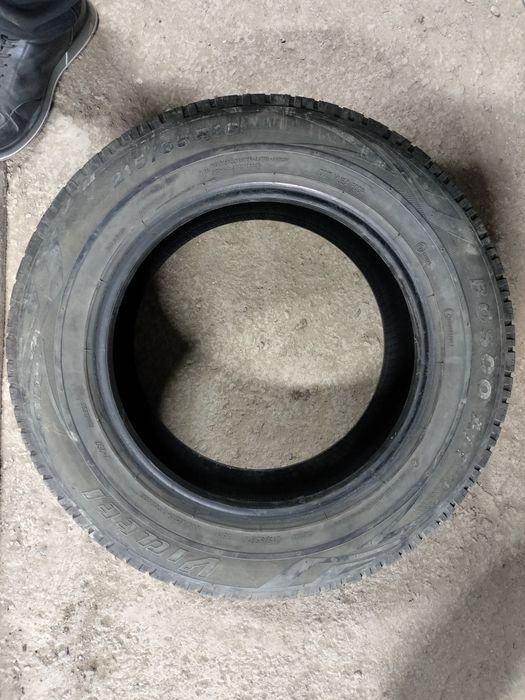 Продам покрышку на 215х65 R16
