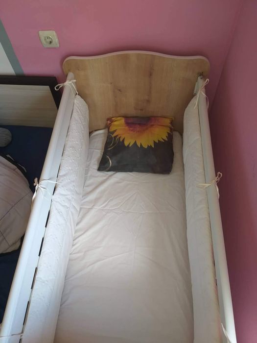 Детско креватче с чекмедже и матрак