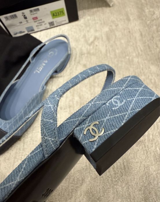 Слингбэки Chanel 2025