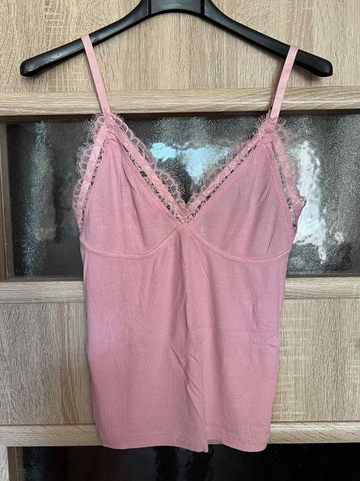 Топ с лимони H&M, Zara, Bershka, Guess, Hugo Boss