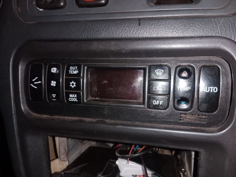 Блок управления печкой Митсубиси Галант