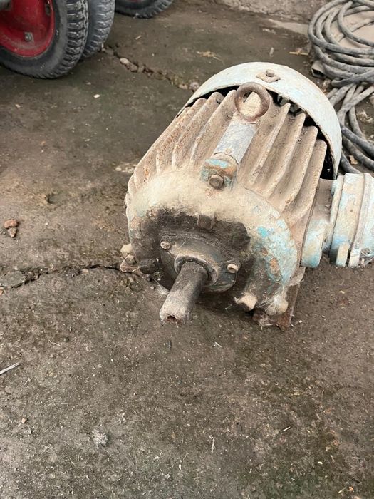 Электродвигатель