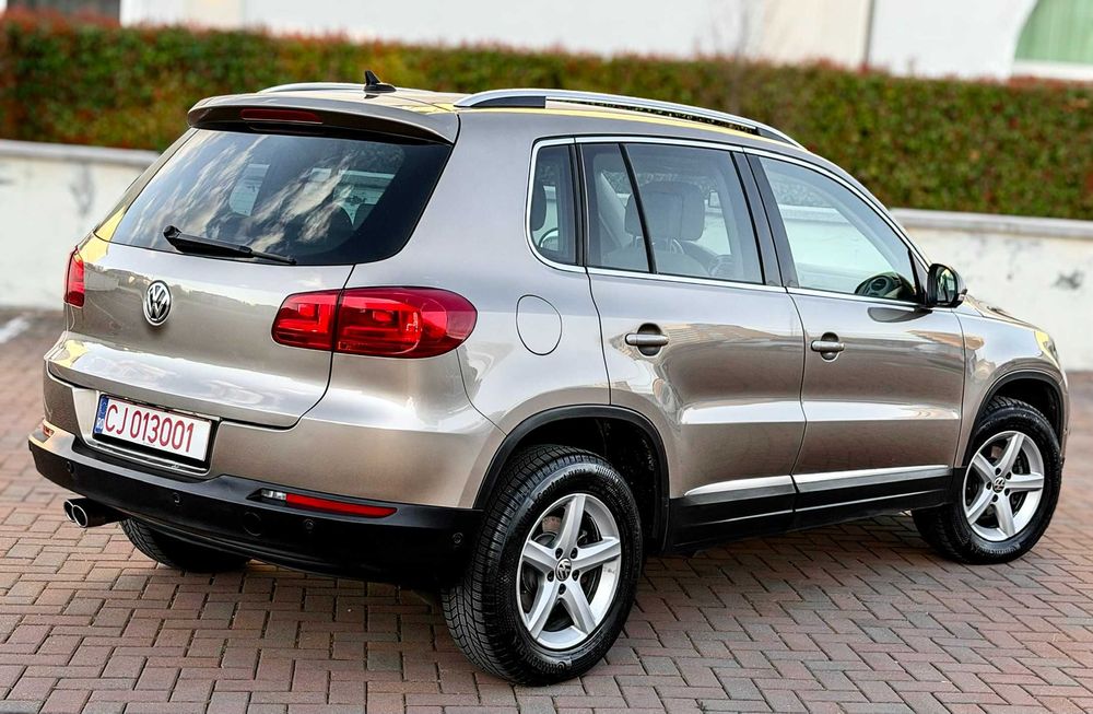 Volkswagen Tiguan / 10.2014 / 2.0 Diesel / 177 Cp / 4x4 / Garantie / ISTORIC / RAR Efectuat