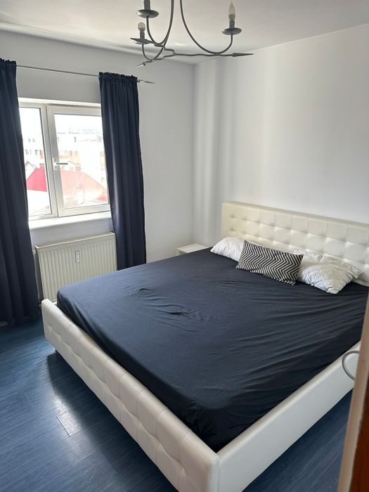 Apartament de închiriat 2 camere Intim