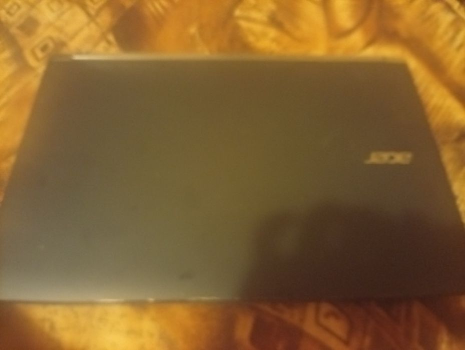 Laptop Acer aspire v nitro plus o maneta de PlayStation5 noua