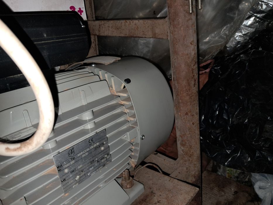 Motor electric de Electroprecizia Sacele