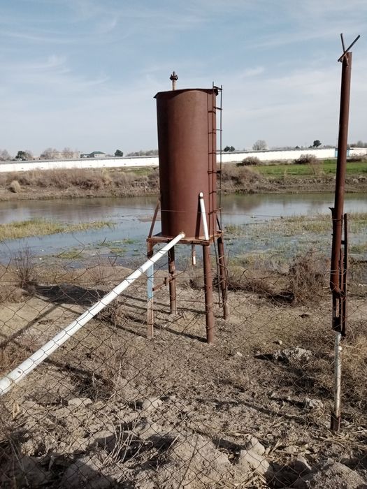 Бочка цистерна ёки ёмкость истойкалари билан