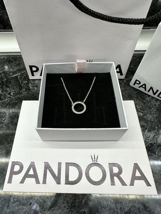 Колие Пандора