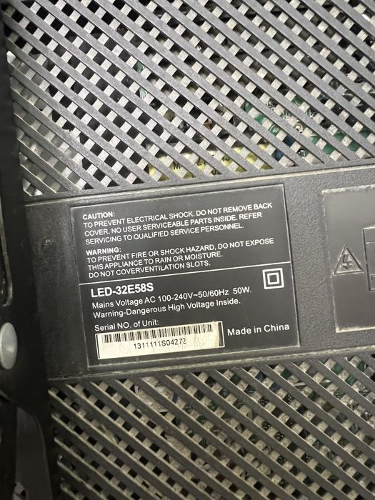 Телевизор LG Жидкоплазменный состояние хорошее с кранштейном